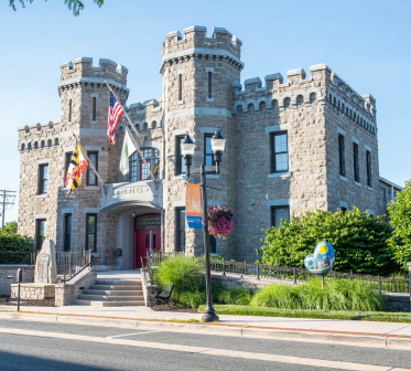 Armory spotlight graphic